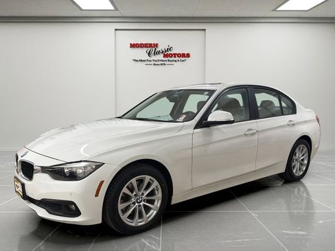 Used 2017 BMW 320i Sedan image 1
