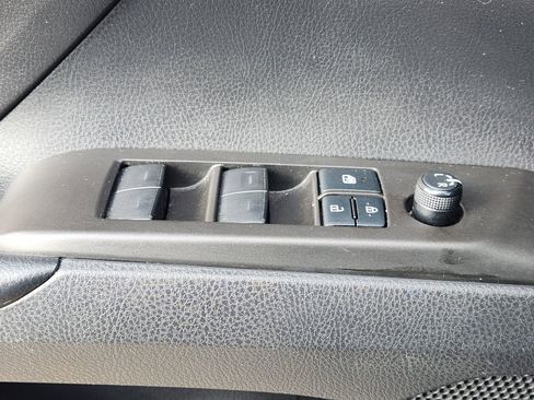 Used 2022 Toyota Camry TRD image 27