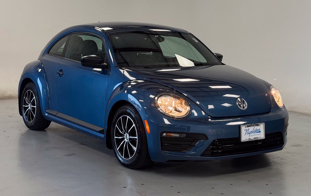 Used 2018 Volkswagen Beetle 2.0T S FWD image 6