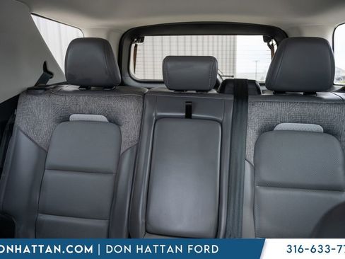 Used 2025 Ford Bronco Sport Badlands image 19