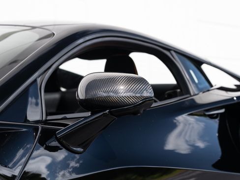 Used 2023 McLaren Artura RWD image 30
