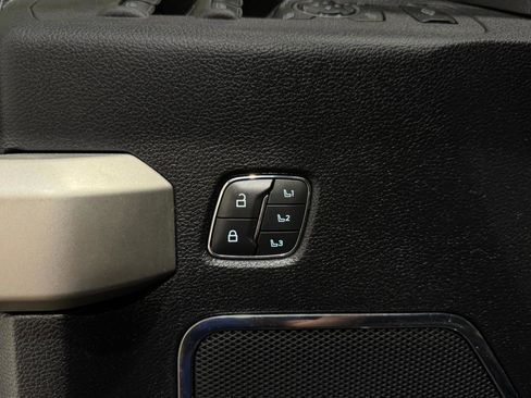 Used 2020 Ford F250 Lariat image 15