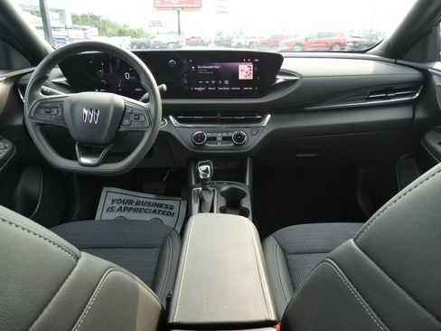 Certified 2026 Buick Envista Preferred FWD image 22