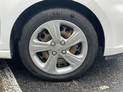 Used 2021 Chevrolet Spark LS image 9