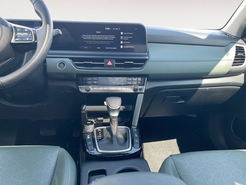 Used 2024 Kia Seltos SX w/ SX Sunroof Package AWD/4WD image 11