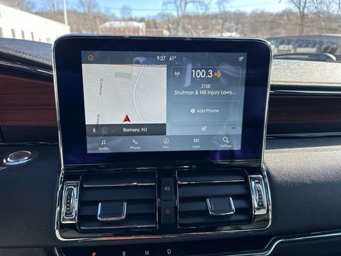 Used 2020 Lincoln Navigator L Reserve w/ Luxury Package image 20