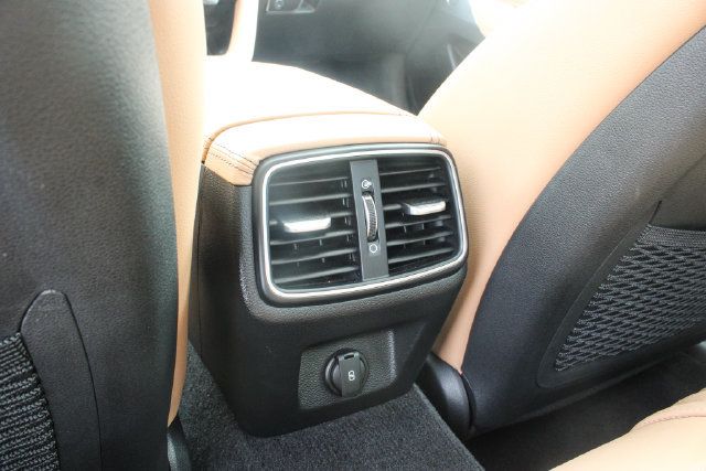 Used 2023 Genesis G70 2.0T Advanced AWD/4WD image 32