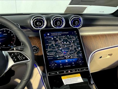 New 2026 Mercedes-Benz GLC 300 4MATIC image 8