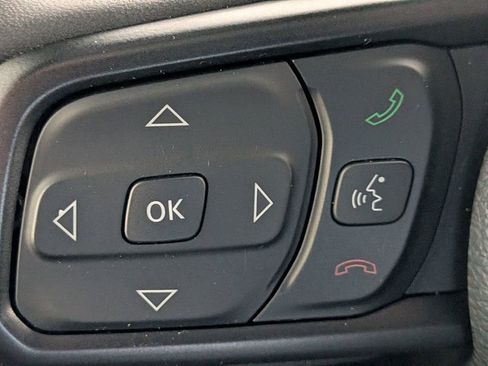 Used 2025 Jeep Wrangler Unlimited Rubicon w/ Convenience Group image 22