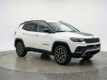 Used 2025 Jeep Compass Trailhawk