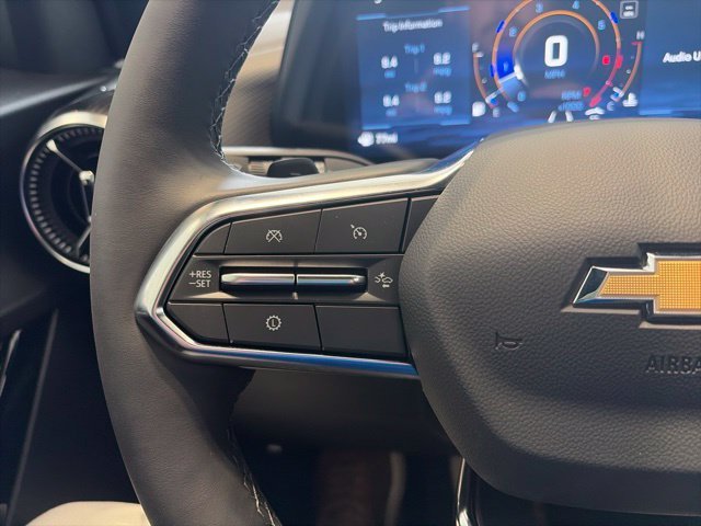 New 2027 Chevrolet Equinox LT w/ Convenience Package II FWD image 17