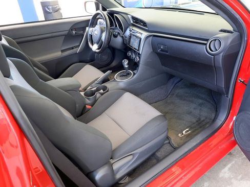 Used 2016 Scion tC FWD image 18