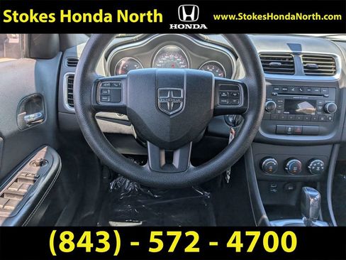 Used 2014 Dodge Avenger SE FWD image 21