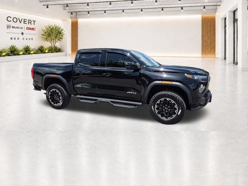 Used 2026 GMC Canyon AT4 AWD/4WD image 17