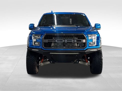 Used 2019 Ford F150 Raptor w/ Equipment Group 802A Luxury image 3