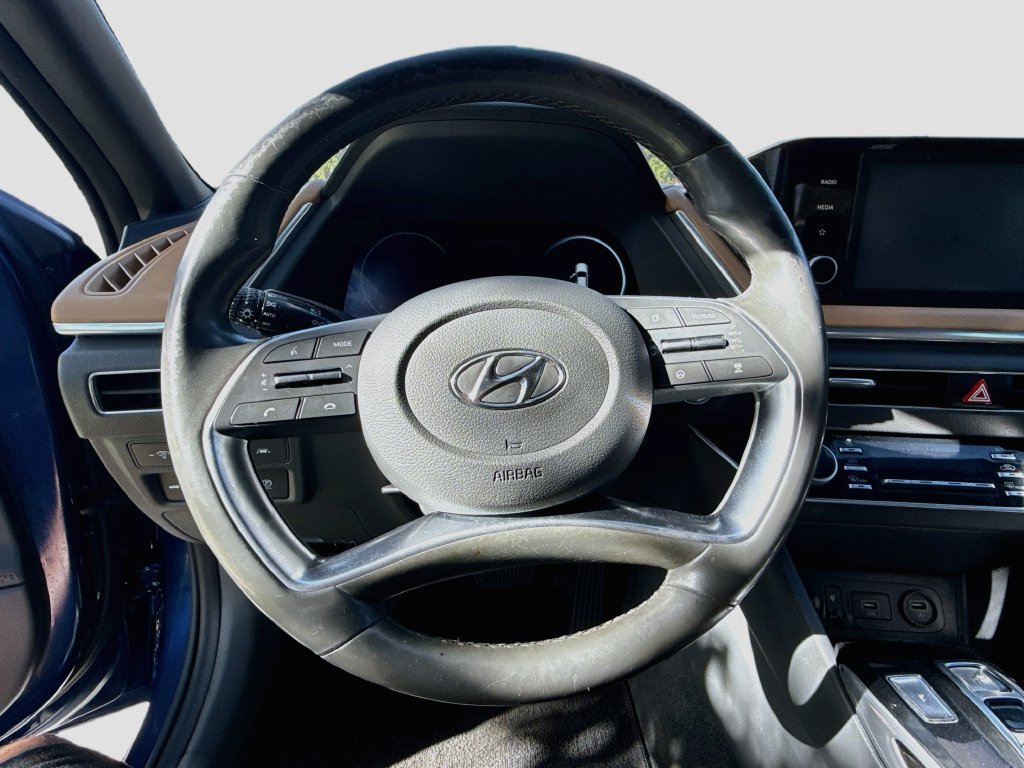 Used 2020 Hyundai Sonata SEL w/ Premium Package FWD image 12