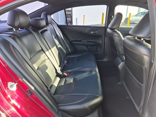 Used 2017 Honda Accord Sport Special Edition image 18