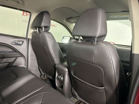 Used 2018 Chevrolet Colorado ZR2 image 19