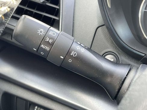 Certified 2021 Subaru Crosstrek 2.5i Sport w/ Moonroof Package image 13