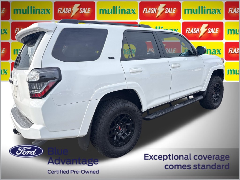 Used 2019 Toyota 4Runner SR5 Premium AWD/4WD image 3
