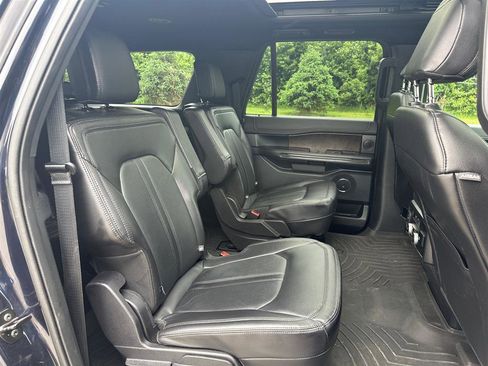 Used 2021 Ford Expedition Max Limited AWD/4WD image 24