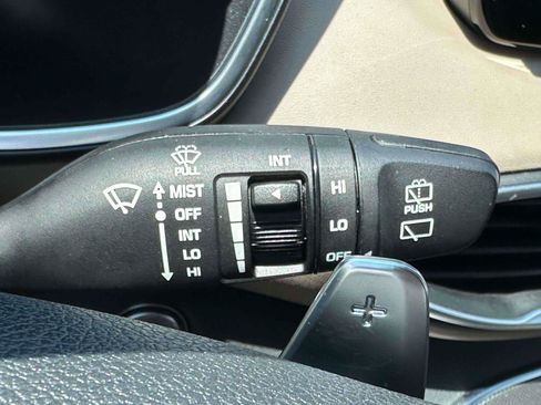 Used 2022 Hyundai Santa Fe SEL AWD/4WD image 22