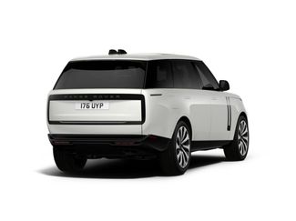 New 2026 Land Rover Range Rover Long Wheelbase SE video 2