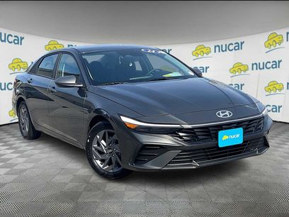 Used 2024 Hyundai Elantra SEL