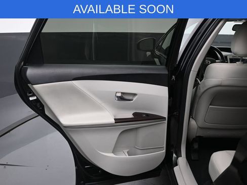 Used 2009 Toyota Venza AWD image 23