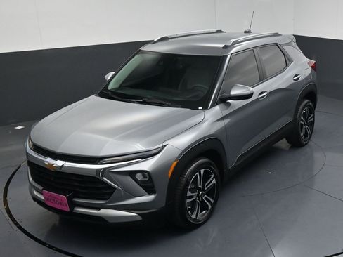 Used 2025 Chevrolet TrailBlazer LT image 15