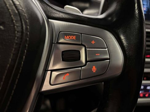 Used 2016 BMW 750i xDrive image 41