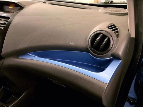 Used 2014 Chevrolet Spark LT image 16