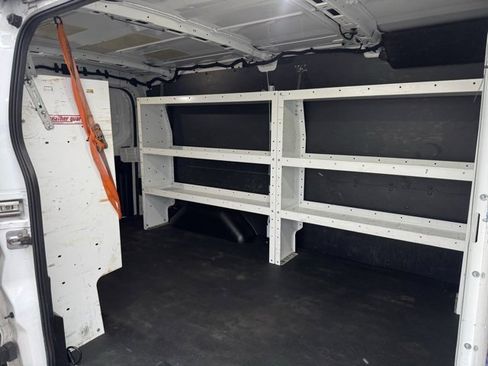 Used 2019 Ford Transit 250 130 Low Roof w/ Premium Package image 32