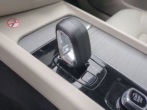 Certified 2024 Volvo S60 B5 Plus FWD image 19