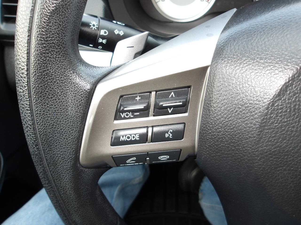 Used 2014 Subaru Impreza 2.0i Premium w/ All-Weather Package w/CVT AWD/4WD image 15