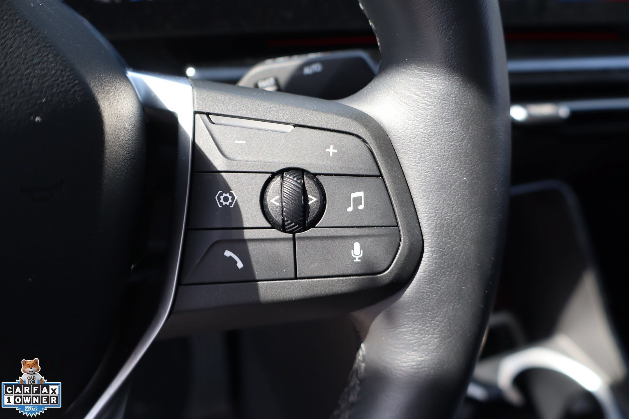 Used 2026 BMW X2 xDrive28i AWD/4WD image 16