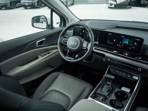 New 2026 Kia Carnival SX FWD image 16