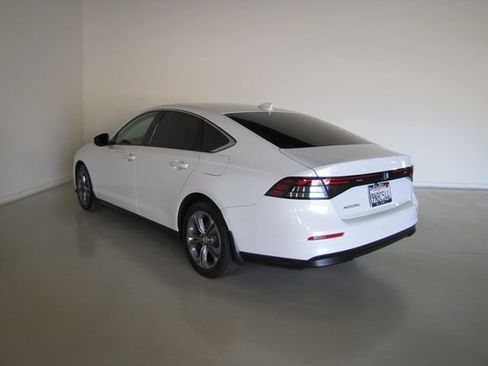 Certified 2024 Honda Accord EX image 23