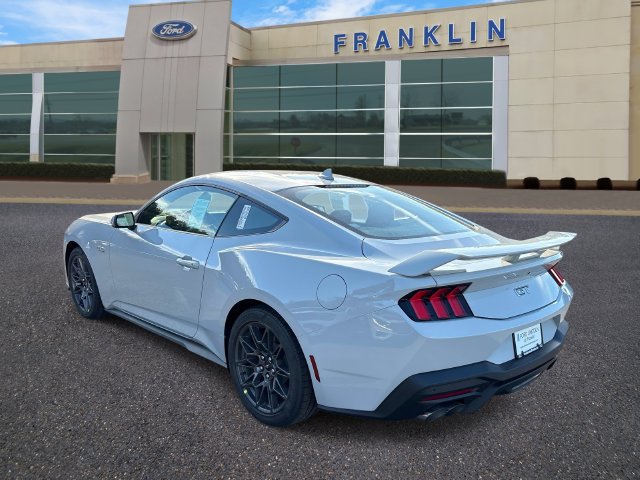 New 2026 Ford Mustang GT Premium w/ GT Performance Package RWD image 5