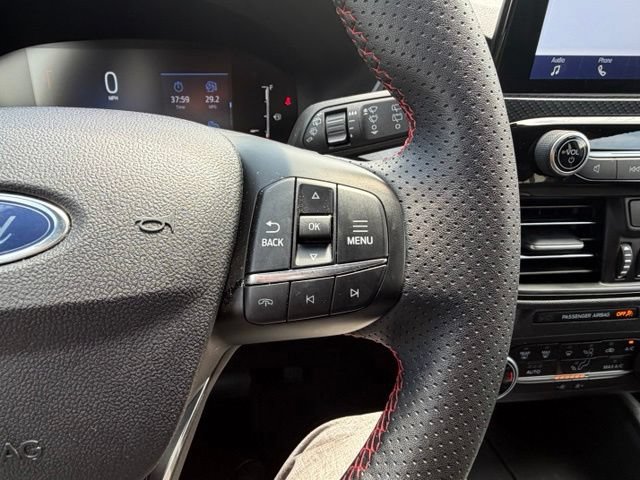 Used 2025 Ford Escape ST-Line FWD image 38