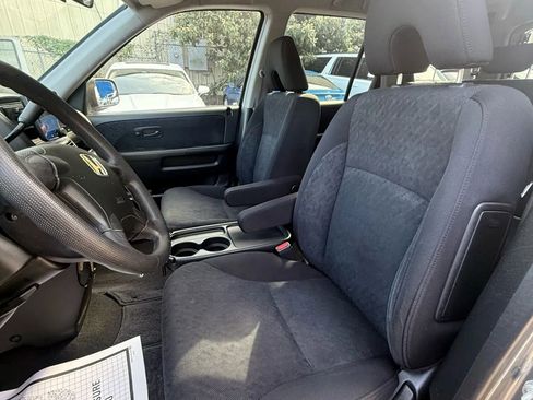 Used 2006 Honda CR-V LX image 13