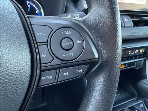 Certified 2025 Toyota RAV4 XLE image 25