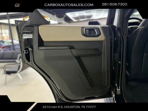 Used 2024 Ford Bronco Wildtrak AWD/4WD image 28