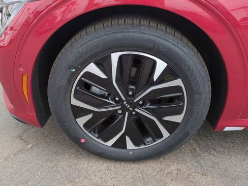 New 2024 Kia EV6 GT-Line RWD image 32