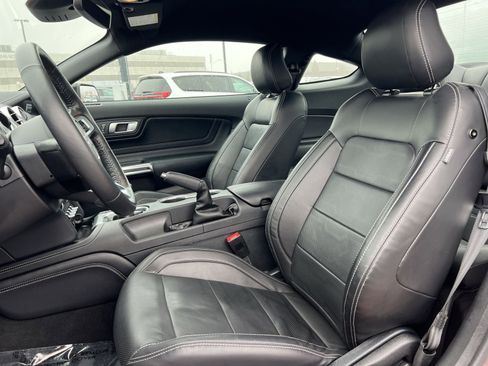Used 2021 Ford Mustang GT Premium w/ Equipment Group 401A image 13