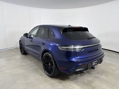 Certified 2025 Porsche Macan GTS AWD/4WD image 3