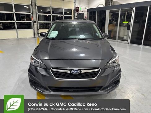 Used 2018 Subaru Impreza 2.0i Premium AWD/4WD image 3