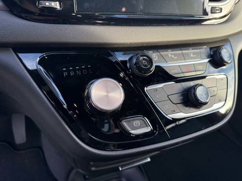 New 2026 Chrysler Voyager LX image 24