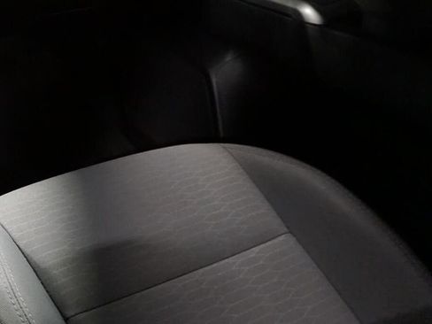Used 2019 Toyota Tacoma SR5 AWD/4WD image 16