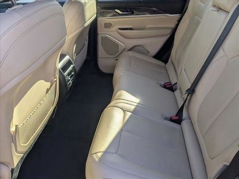 Used 2022 Jeep Grand Cherokee Limited 4xe w/ Luxury Tech Group II image 20